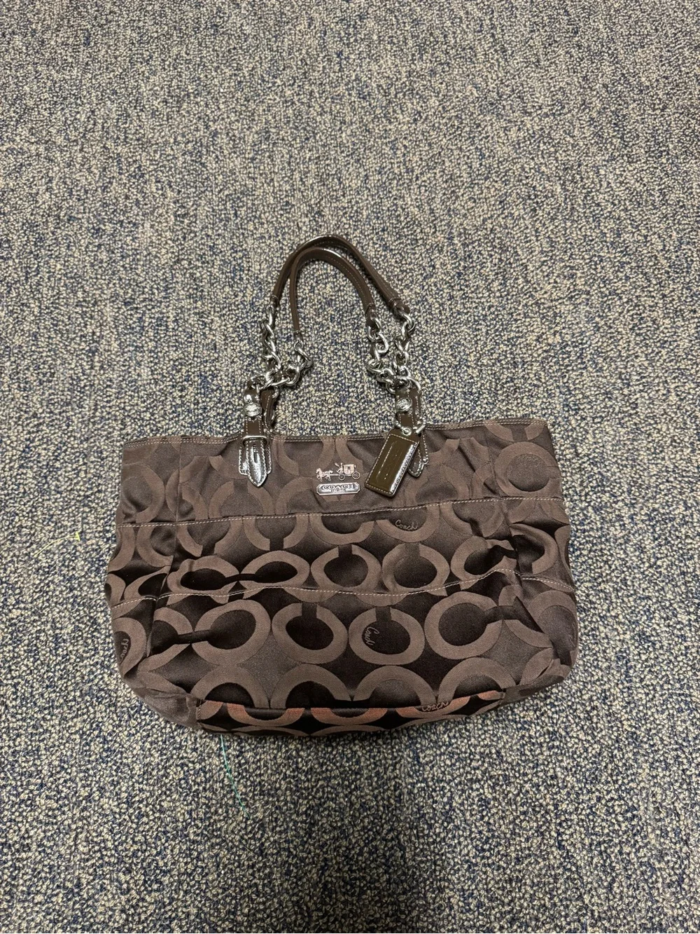 Coach
COACH/ signature shoulder bag - Picture 9 of 12